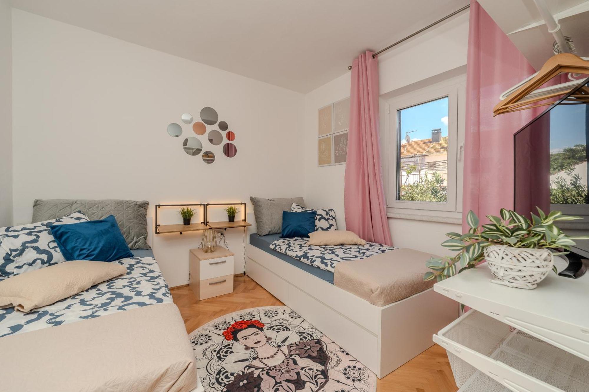 Villa B&D Zadar For The Complete Pleasure Of Vacation !Heated! Private Pool! Green Oasis In The Center Of Zadar, 100M From The Sea Dış mekan fotoğraf