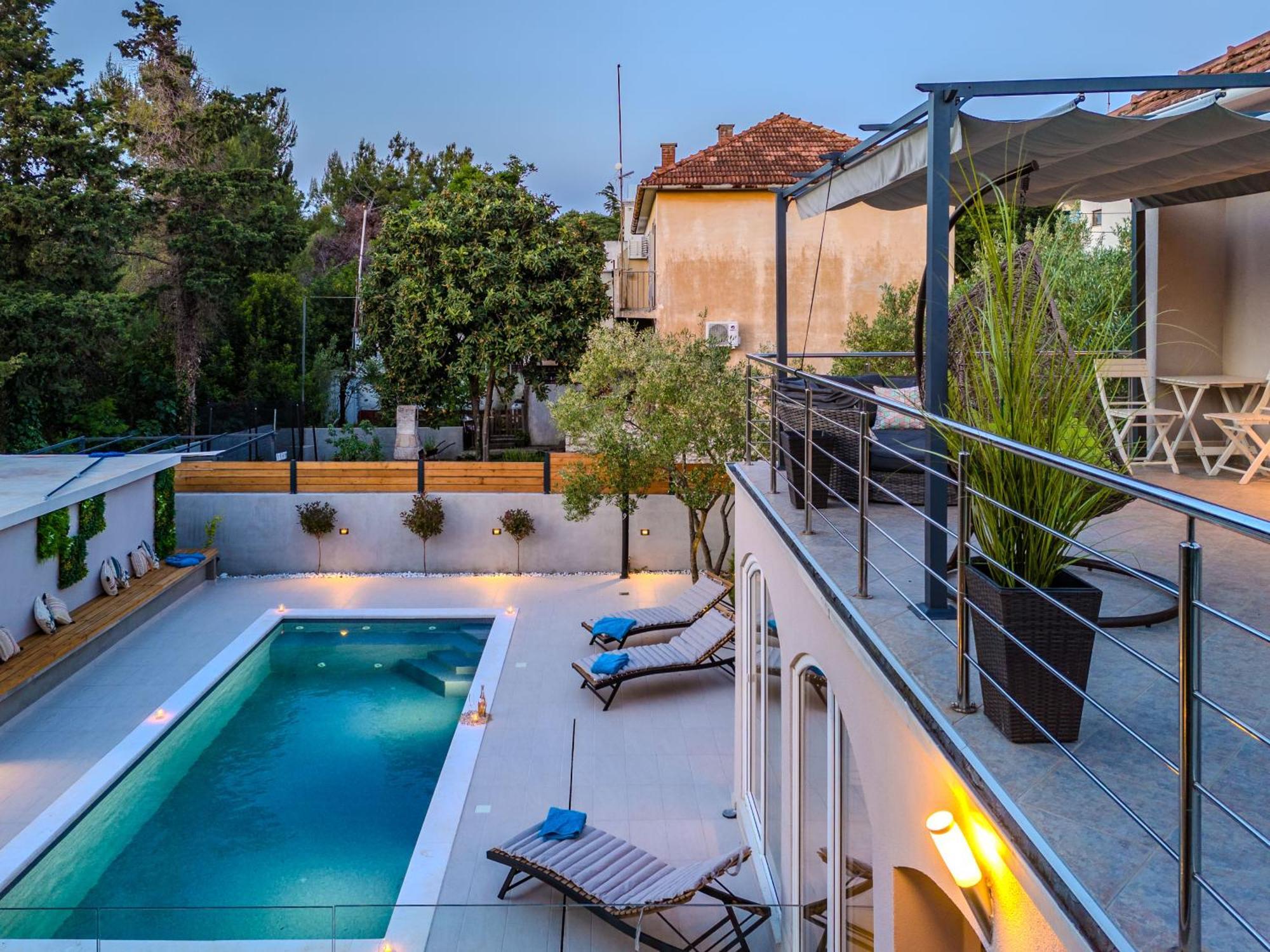 Villa B&D Zadar For The Complete Pleasure Of Vacation !Heated! Private Pool! Green Oasis In The Center Of Zadar, 100M From The Sea Dış mekan fotoğraf